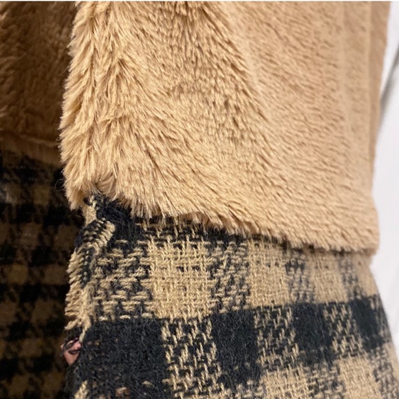 D&Y Houndstooth Faux Fur Panel Scarf NWT Brown & Black in Gingham Buffalo Plaid - Picture 8 of 14